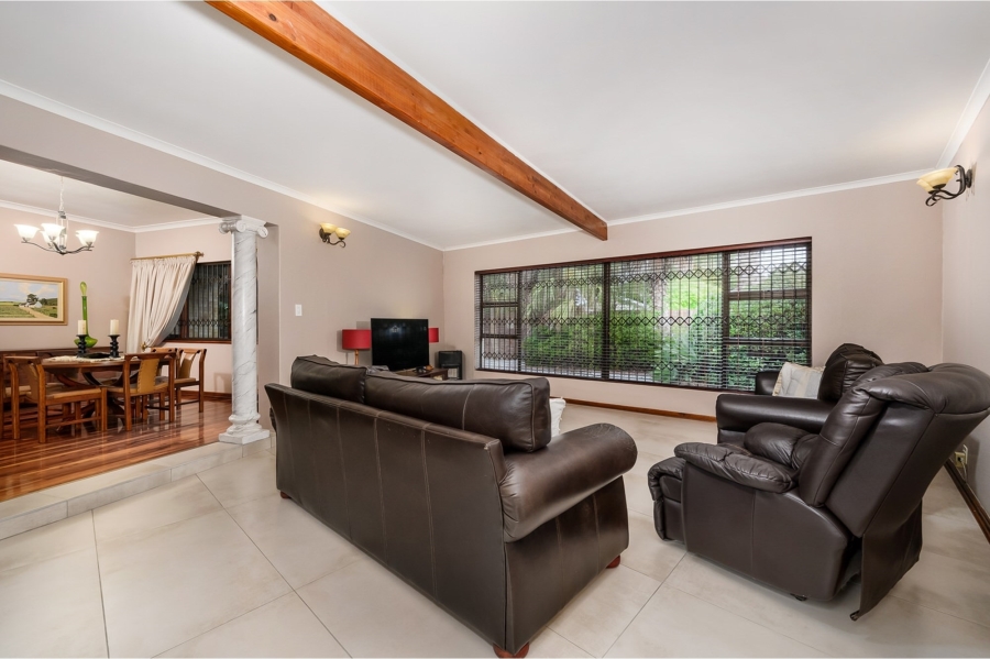 4 Bedroom Property for Sale in Summerstrand Eastern Cape